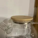 Tetera De Vidrio Con Tapa De Madera Filtro De Resorte 1.5L - Imagen 2