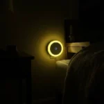 Luz Led Nocturna Enchufable Sensor Noche Amarillo