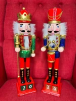 Pack De 2 Cascanueces Adorno Navideño En Madera 38cm Navidad Modelo 2 - Imagen 3